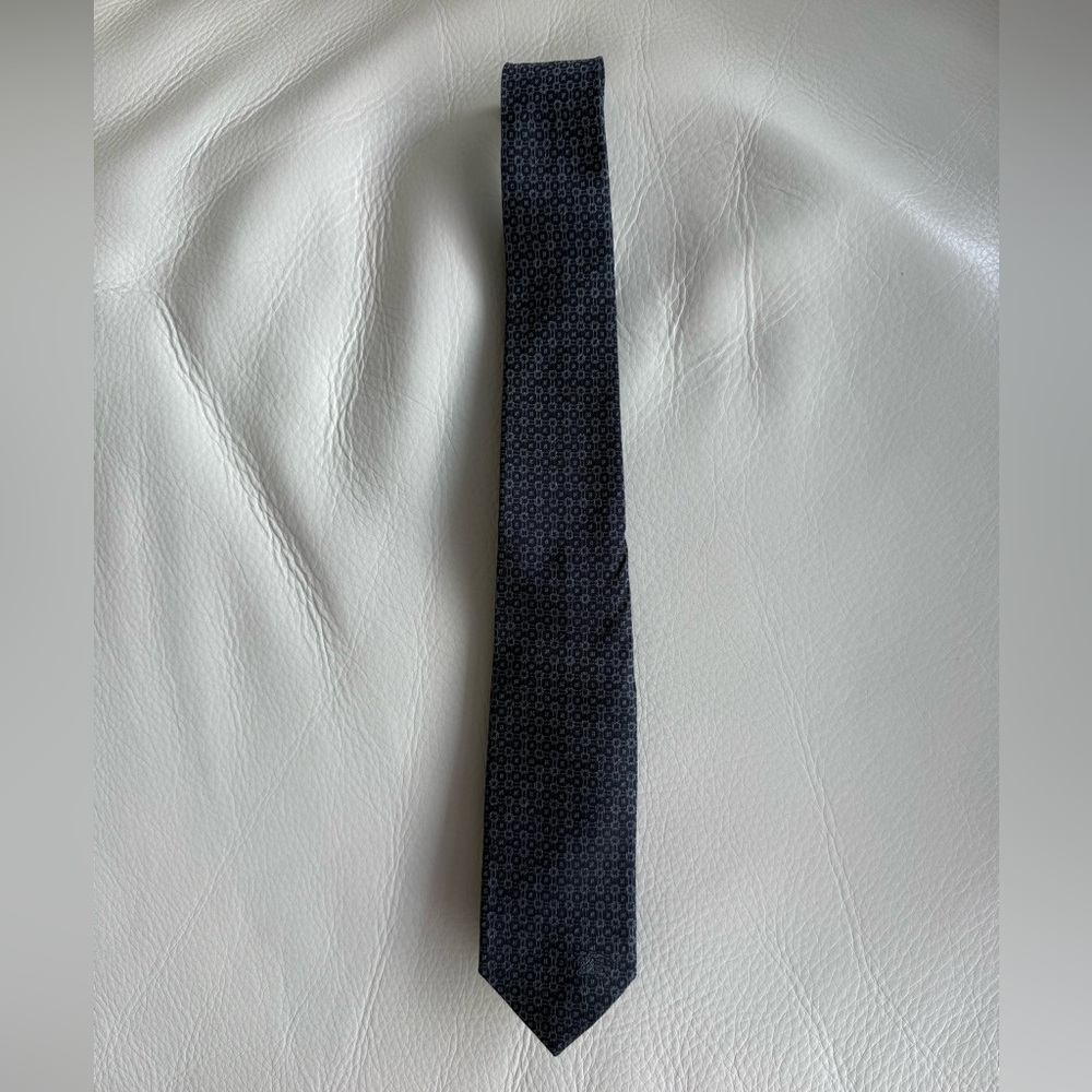 Burberry Silk Navy Patterned Tie - Picture 4 of 5